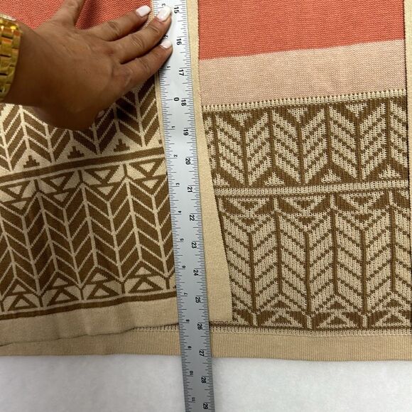 Forever 21 Aztec Sweater Wrap Womens Sz Small Muted Beige Tan Salmon Slv Holes - Picture 5 of 6